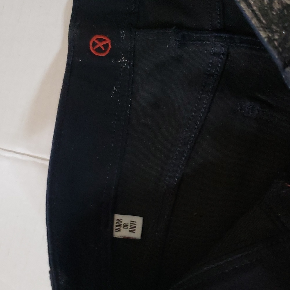 THE SINCLAIR MFGRP  Coe Metalic Jeans - Picture 5 of 9